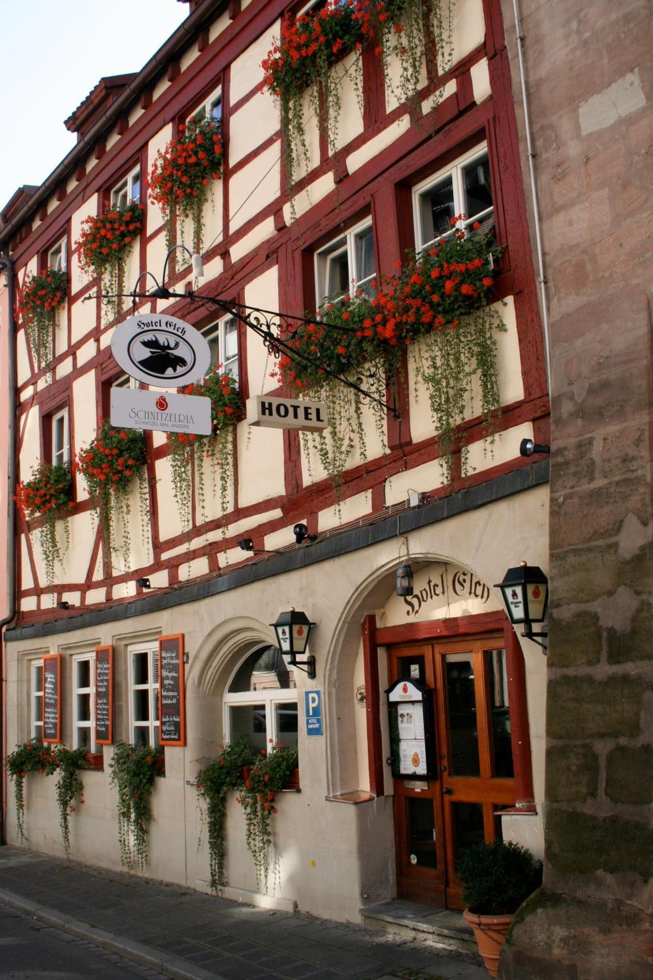 Hotel Elch 3*